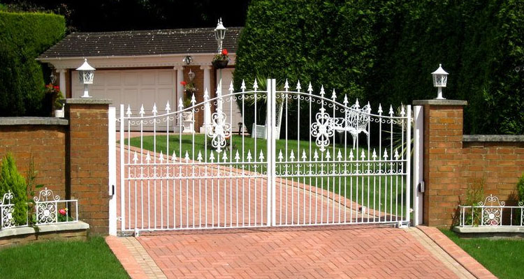 Sliding Driveway Gate Installation Winnetka